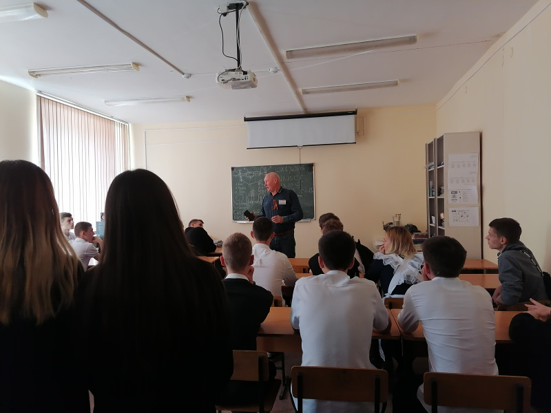 Учащиеся 9-х классов МБОУ СОШ №6 посетили День открытых дверей в Ипатовском многопрофильном техникуме..
